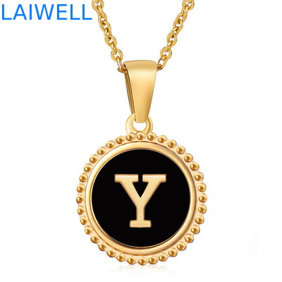 bijoux uniques 16mm 18K plaqué en or en acier inoxydable 3D Collier de lettre à coquille collier de lettre pour femmes pendentifs
