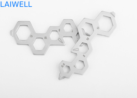 70 mm ouvre-bouteille en acier inoxydable argenté de précision tournevis clé 4-en-1 carte d'outil EDC multifonctionnelle