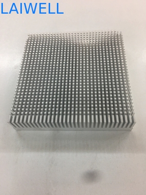 Radiateur en aluminium électronique de estampillage en aluminium de expulsion de PC de pièces d'Oxdizing 6063