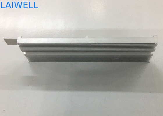 Le métal de commande numérique par ordinateur d'ODM d'OEM emboutissant des pièces thermique le refroidisseur en aluminium d'unité centrale de traitement de dissipation