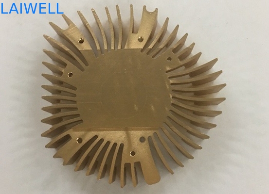 Métal de commande numérique par ordinateur de l'aluminium 6061 de Customzied emboutissant le refroidisseur de anodisation d'unité centrale de traitement d'ordinateur portable d'or