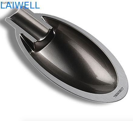 Cendrier de poche en métal vintage réutilisable et portable en alliage de zinc moulé sous pression avec procédé de placage noir 165*35mm