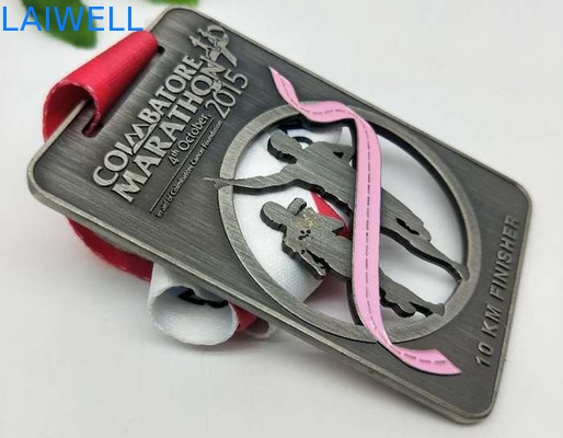 PVD plaquant les médailles de peinture en alliage de zinc Grey Hollow Out de marathon