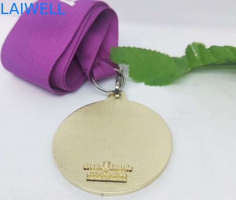 La médaille en métal de moulage mécanique sous pression sablant la médaille en alliage de zinc avec l'émail mol