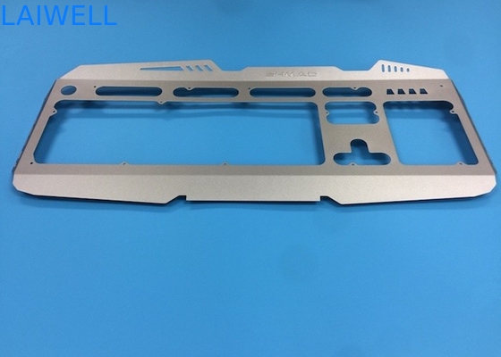 Panneau de clavier en aluminium d'estampage métallique CNC de précision avec finition anodisante pour panneau d'ordinateur et conception et performances