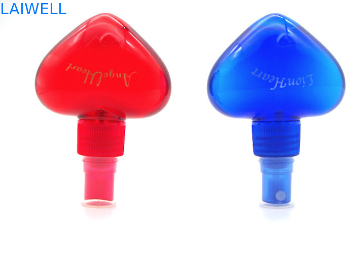 Cruches en plastique d'ANIMAL FAMILIER de parfum 40ML de capacité portative faite sur commande en forme de coeur de jet avec le couvercle à visser