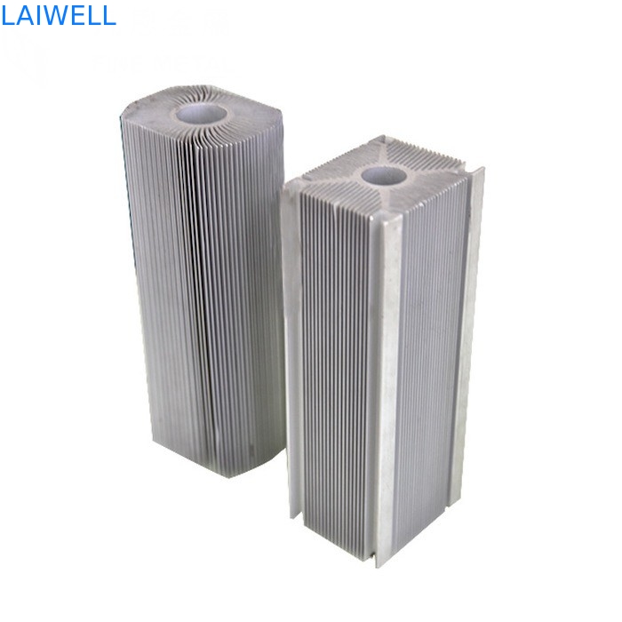 Radiateur en aluminium d'ordinateur de chargement de Shenzhen de puissance élevée gauche d'unité centrale de traitement et de rendement élevé