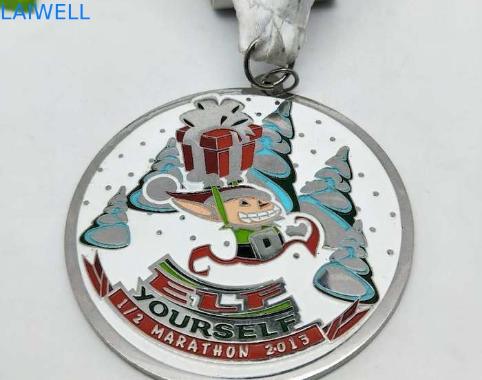 Peinture colorée en alliage de zinc de médaille en métal de course de marathon de 1/2